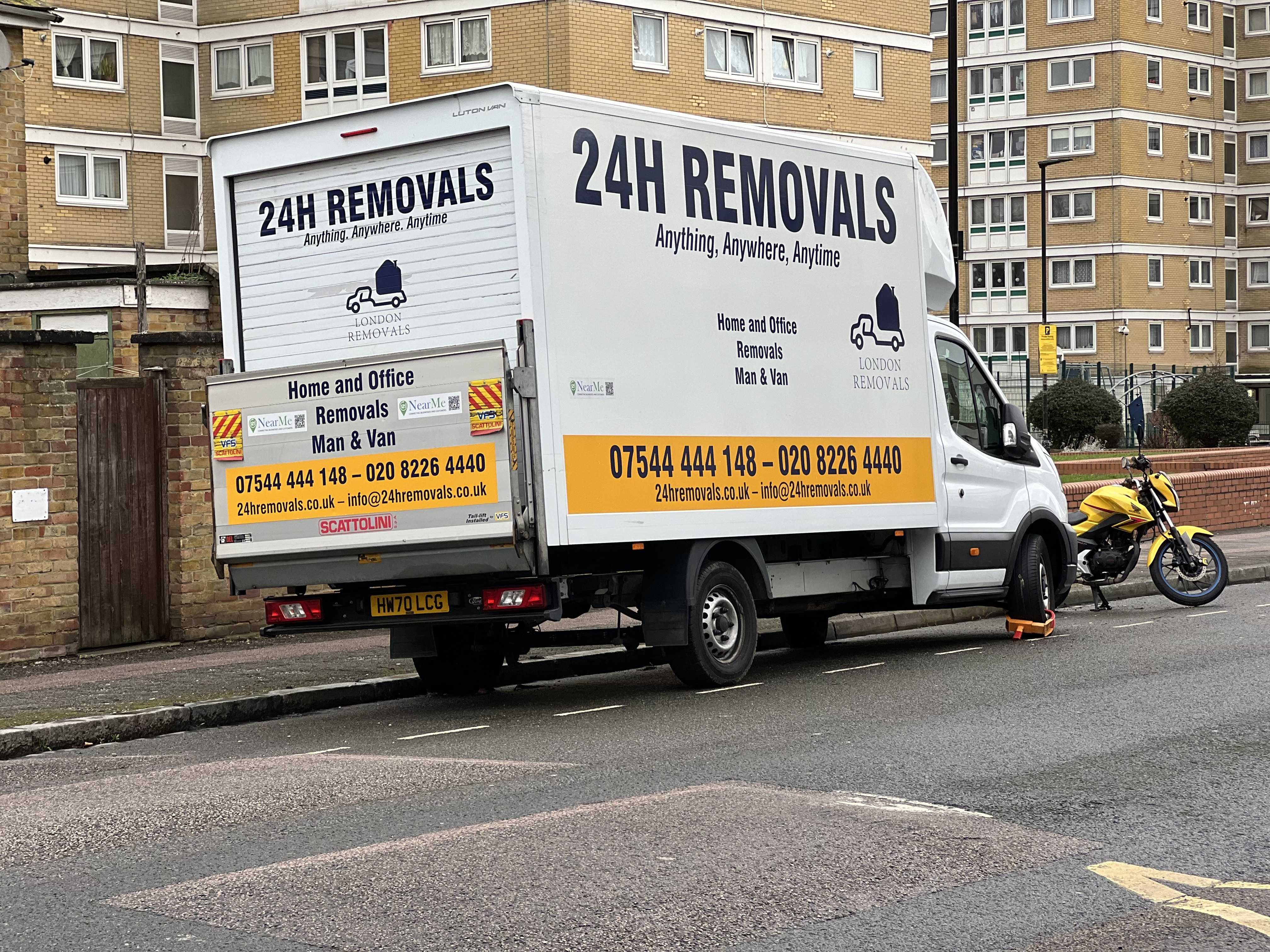 Removals Finchley